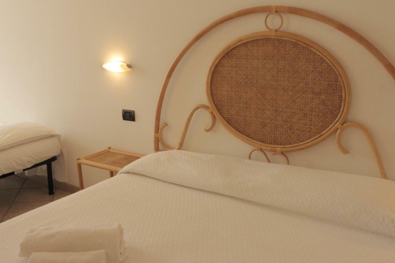 Albergo Il Terrazzino Вібо-Валентія-Маріна Екстер'єр фото